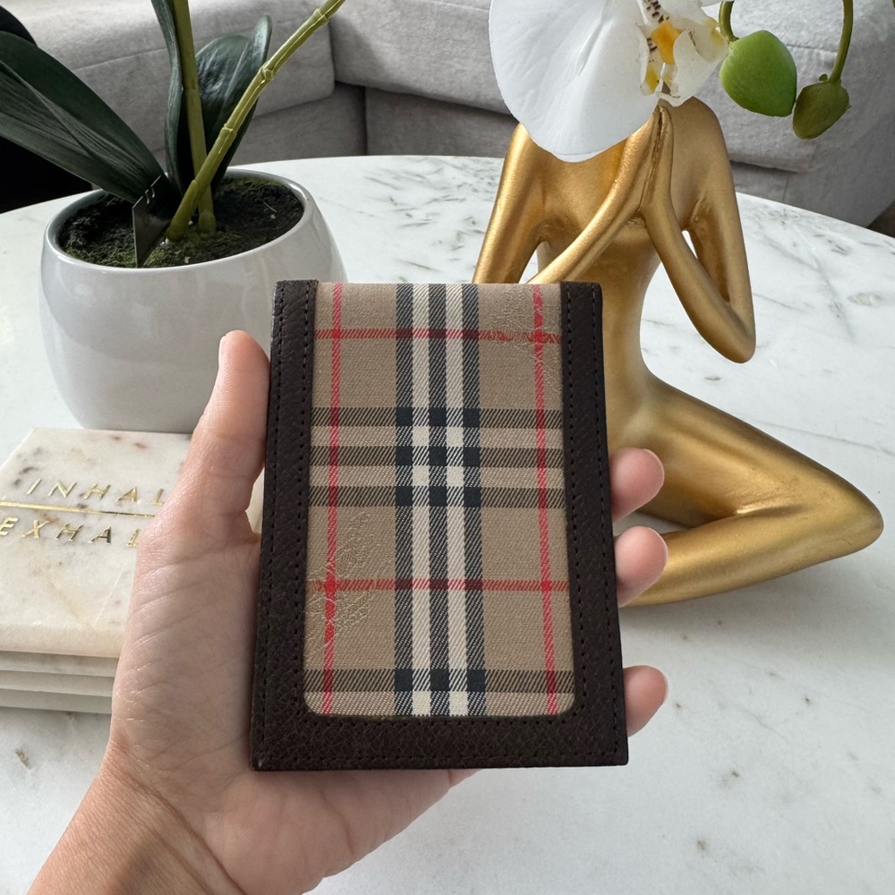 Burberry Checkered Card Holder in Brown and Cream - Picture 2 of 3